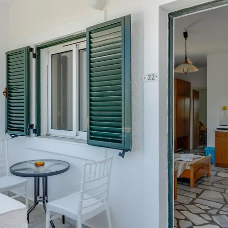 Ilios And Irene 2 4* ماستيخاري