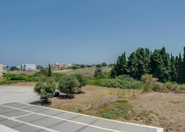 Ilios And Irene 2 Oda ve Kahvaltı 4*