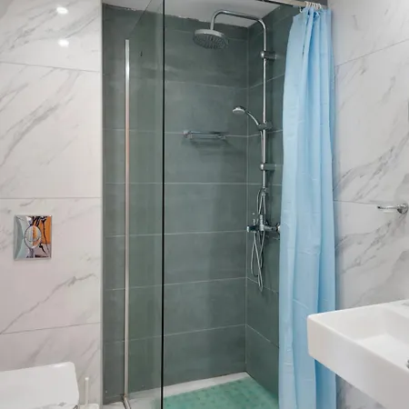 Ilios And Irene 2 Bed & Breakfast 4*