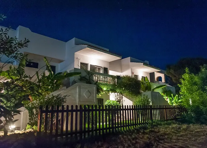 Ilios And Irene 2 4*