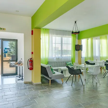 Ilios And Irene 2 Bed & Breakfast 4*